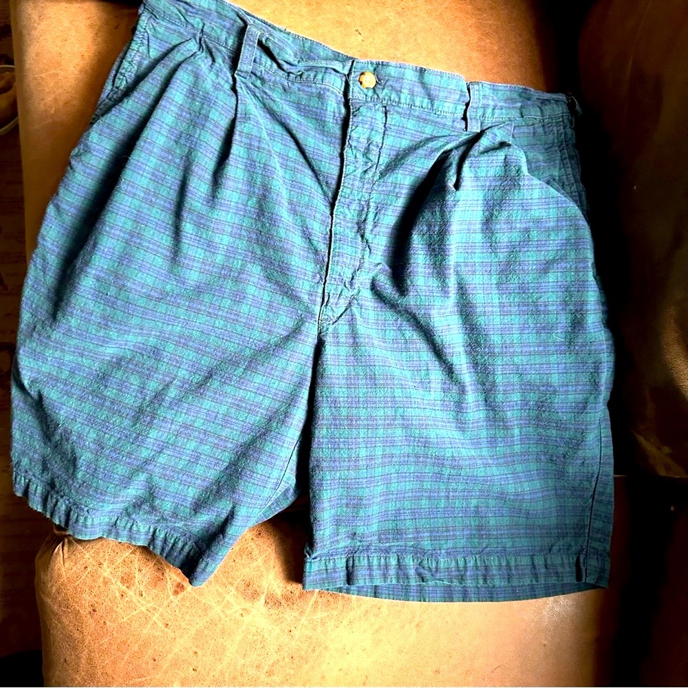 90s OAKDALE BLACK WATCH PLAID GREEN/BLUE COTTON SHORTS - MEN'S SIZE 38